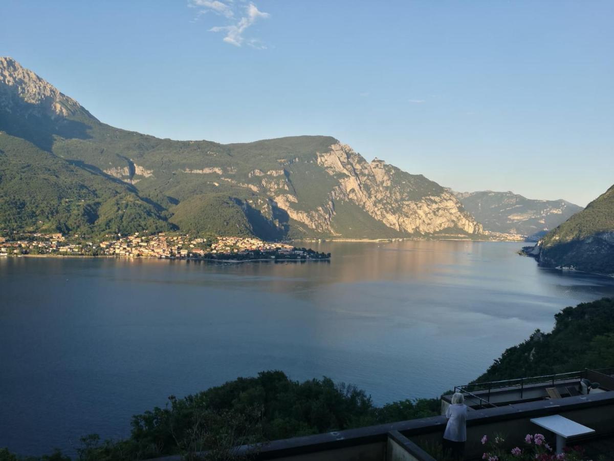 Appartamento La bella vista sul lago di Como Valbrona Esterno foto